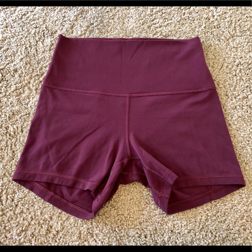 ‼️SOLD‼️ Lululemon align shorts 4" - Picture 1 of 4